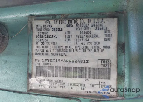 1993 Ford F150 z USA, uszkodzony, nr VIN 1FTDF15Y8PNB24812